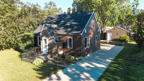 121 2 12 St N, Waite Park, MN 56387