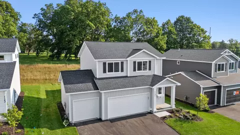 1131 Compton Ave, River Falls, WI 54022 photo 3