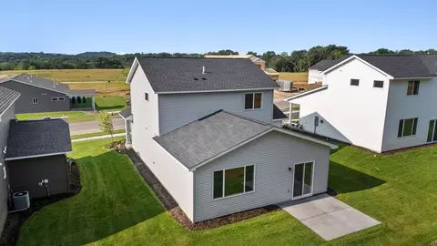1131 Compton Ave, River Falls, WI 54022 photo 5
