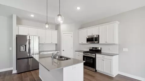 1131 Compton Ave, River Falls, WI 54022 photo 18