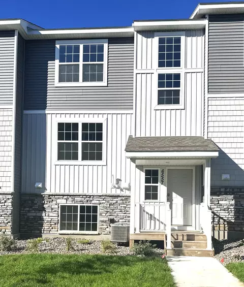 6557 Hinterland Trl S, Cottage Grove, MN 55016