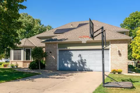 6710 120th Ave N, Champlin, MN 55316