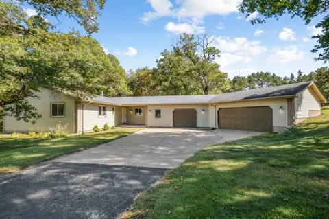 3500 Rose Cir NW, Anoka, MN 55303