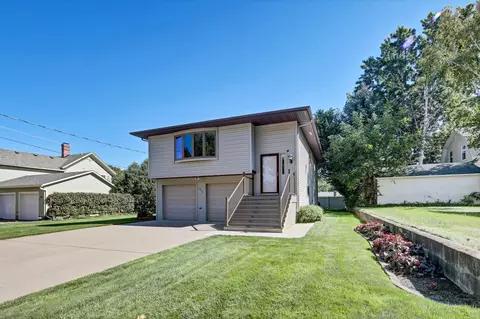 317 W Elm St, Lake City, MN 55041