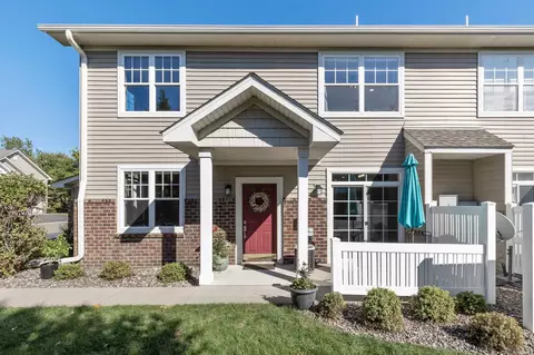 20462 Kensfield Trl #2001, Lakeville, MN 55044
