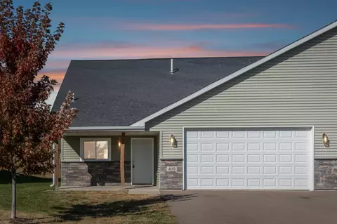 409 E Cheyenne St, Roberts, WI 54023 photo 22