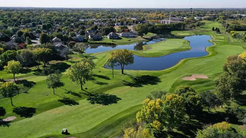 8812 Telford Xing, Brooklyn Park, MN 55443