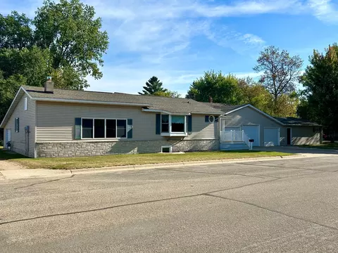 310 Deerwood Ave NW, Wadena, MN 56482