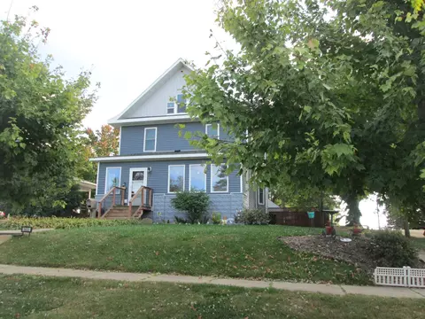 603 7th St, Kenyon, MN 55946 photo 2