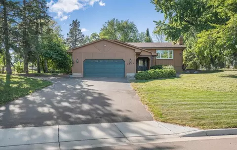 2505 Orkla Dr, Golden Valley, MN 55427