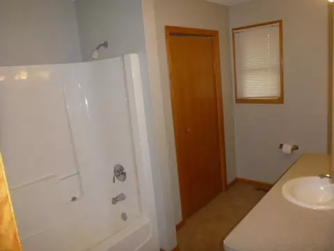 1095 3rd Ave NE, Milaca, MN 56353 photo 20