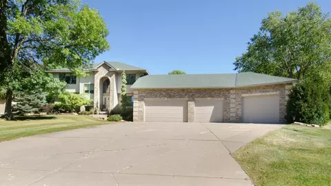 17021 Barium St NW, Andover, MN 55304