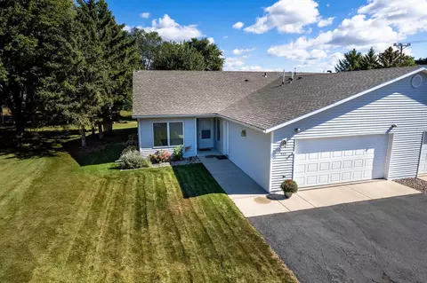 933 E Cavour Ave, Fergus Falls, MN 56537