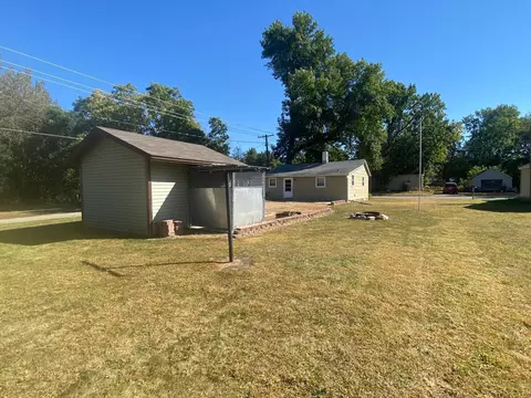 247 N Paul St, Appleton, MN 56208 photo 5