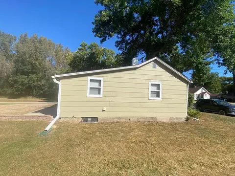 247 N Paul St, Appleton, MN 56208 photo 7