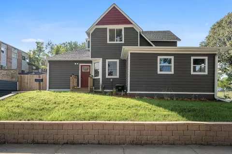 1301 21st Ave N, Minneapolis, MN 55411