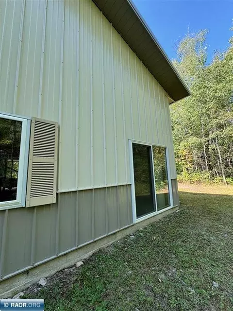 3231 Breezy Point Rd, Tower, MN 55790 photo 8