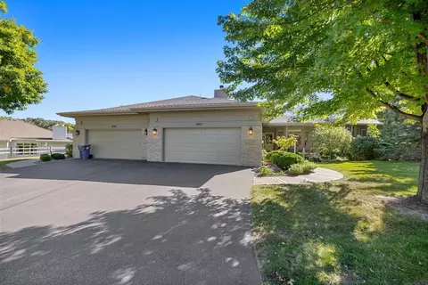 8971 Ferndale Ln, Eden Prairie, MN 55347