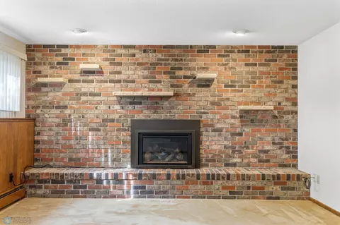 2831 N Maple St N, Fargo, ND 58102 photo 19