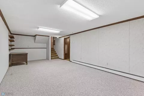 2831 N Maple St N, Fargo, ND 58102 photo 23