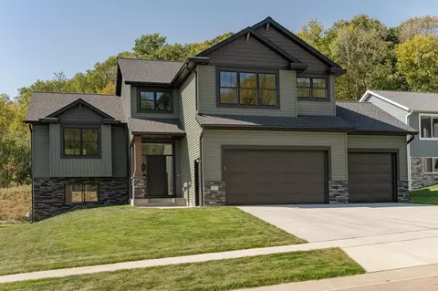 5327 Destination Ln NE, Rochester, MN 55906