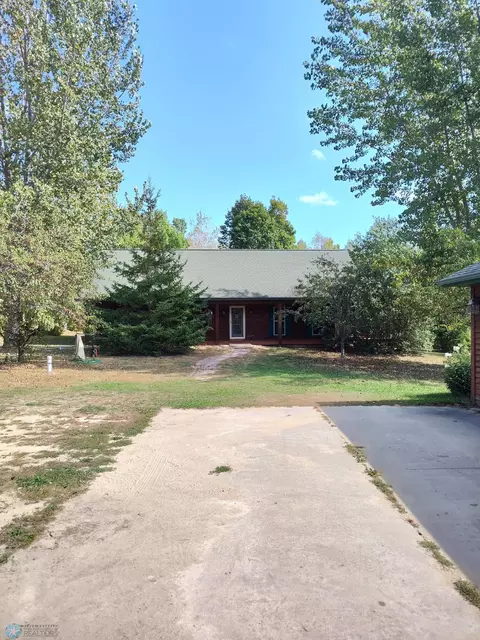 8416 State 200 NE, Remer, MN 56672
