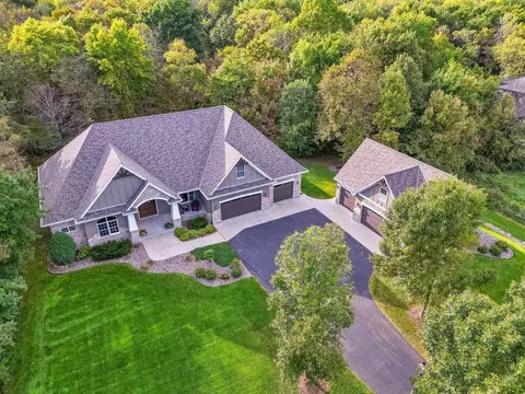 8973 Whisper Creek Trl, Greenfield, MN 55373