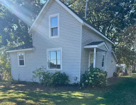 315 Dayton Ave SE, Wadena, MN 56482