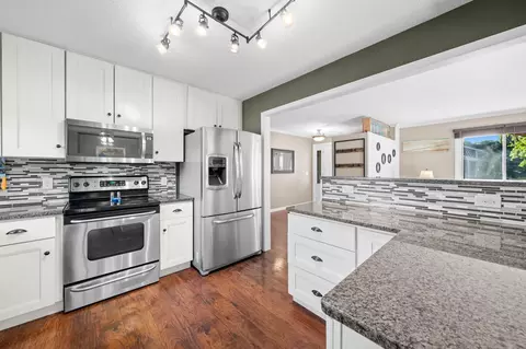 8208 Douglas Ln N, Brooklyn Park, MN 55445