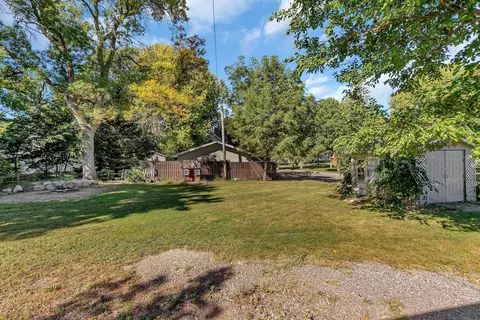 700 5th St SE, Willmar, MN 56201 photo 2