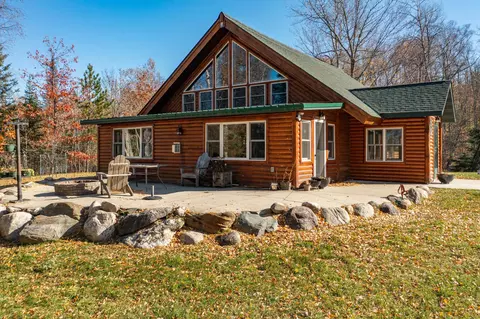 24602 Red Pine Ridge Rd, Bigfork, MN 56628