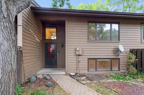 242 W Eagle Lake Dr, Maple Grove, MN 55369