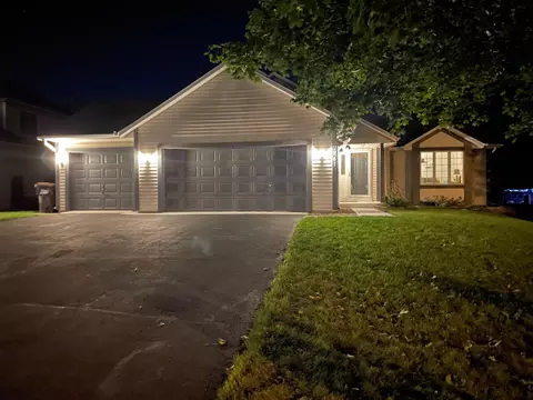7241 Joplin Ave S, Cottage Grove, MN 55016