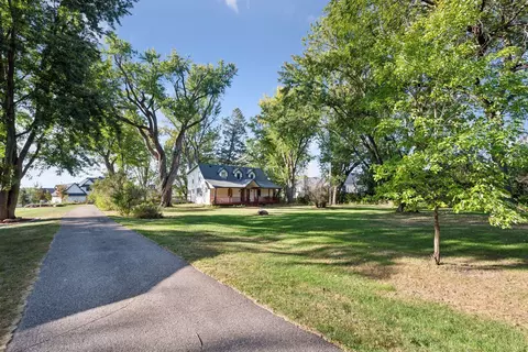 25015 Smithtown Rd, Shorewood, MN 55331 photo 62