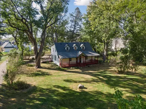 25015 Smithtown Rd, Shorewood, MN 55331 photo 2