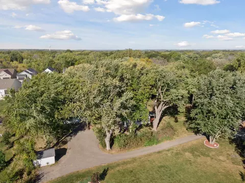 25015 Smithtown Rd, Shorewood, MN 55331 photo 7