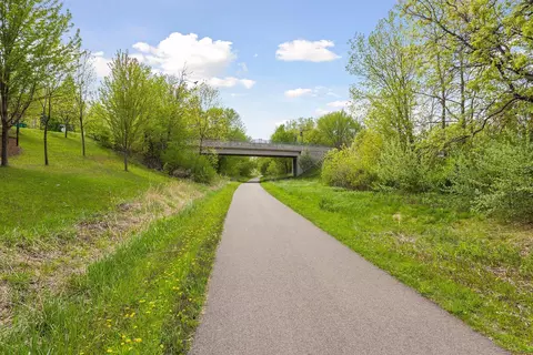 25015 Smithtown Rd, Shorewood, MN 55331 photo 60