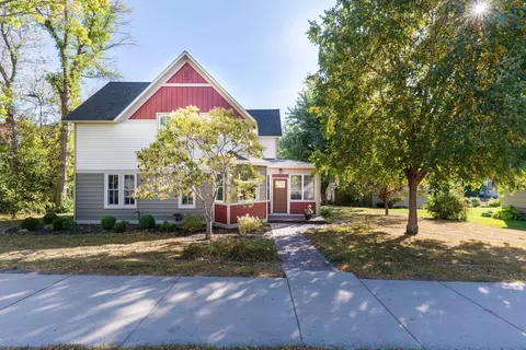 404 N Lake Ave, Battle Lake, MN 56515