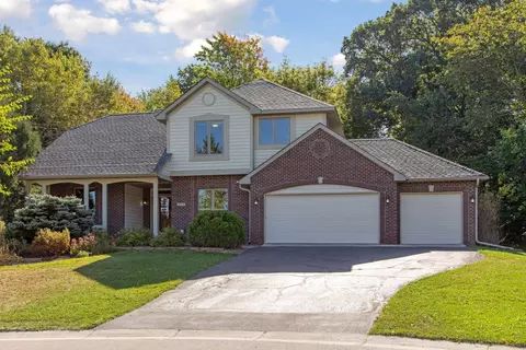 20598 Jupiter Cir, Lakeville, MN 55044