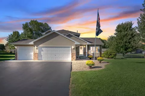416 Birch Ave NW, Saint Michael, MN 55376