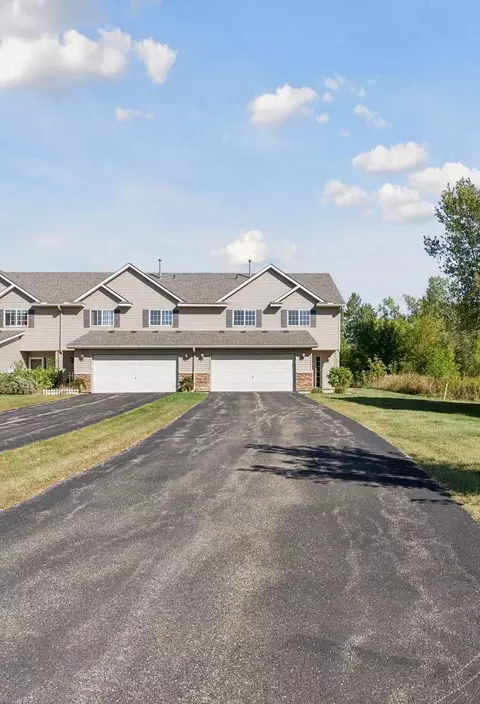 26525 Pond Ct, Elko New Market, MN 55020