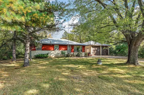 2295 Century Ave S, Woodbury, MN 55125