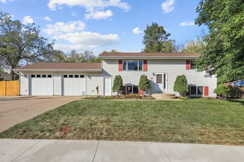 209 15th St E, Hastings, MN 55033