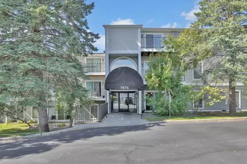 7675 142nd St W #312, Apple Valley, MN 55124