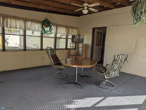 655 6th St SW, Forman, ND 58032 photo 8