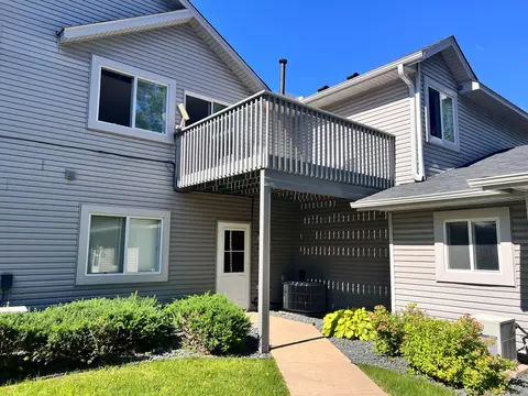 3139 Manitou Dr #20, White Bear Lake, MN 55110