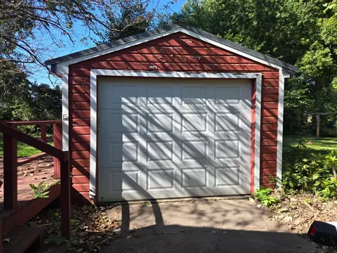 710 10th St SW, Willmar, MN 56201 photo 16