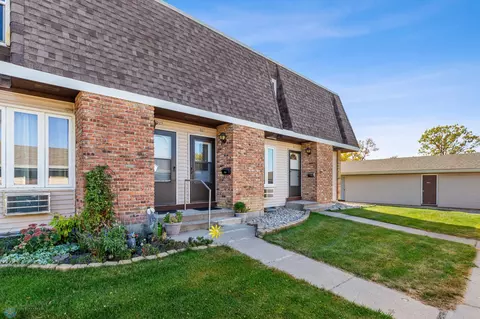 221 12 12 Ave E, West Fargo, ND 58078