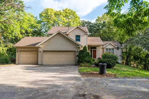 14016 Furlong Trl, Hastings, MN 55033