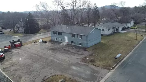120 Emory Dr, River Falls, WI 54022